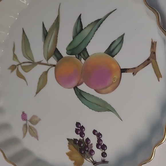 Vintage Royal worcester evesham gold trim pie plate - Picture 3 of 8